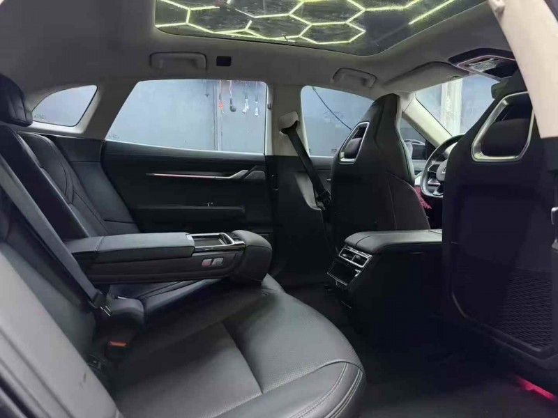 日照23年极氪汽车0016