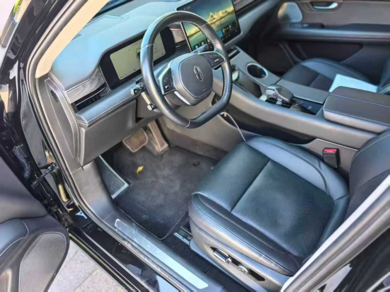 保定23年华为智选问界4