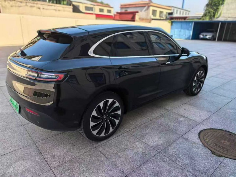 保定23年华为智选问界8