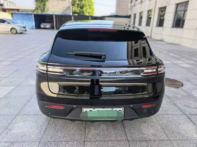 保定23年华为智选问界9