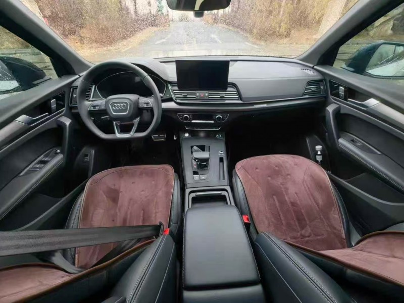 济宁24年奥迪Q55