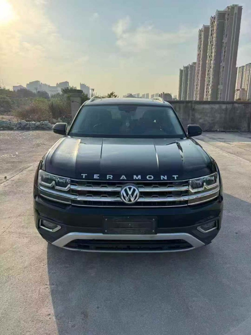 孝感18年大众途昂1