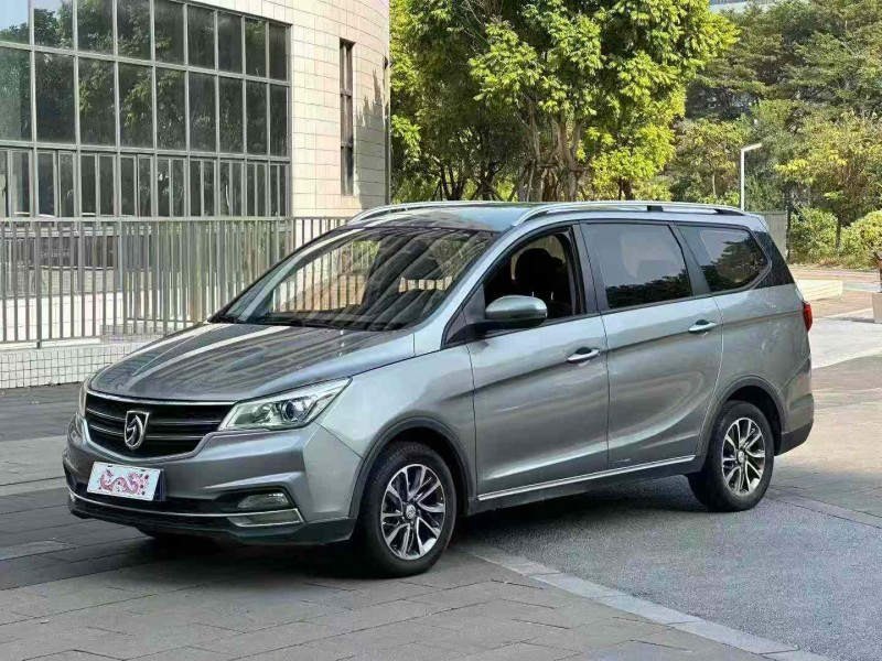 佛山19年宝骏7302