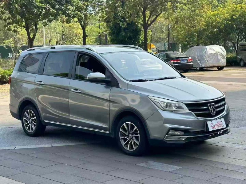 佛山19年宝骏7303