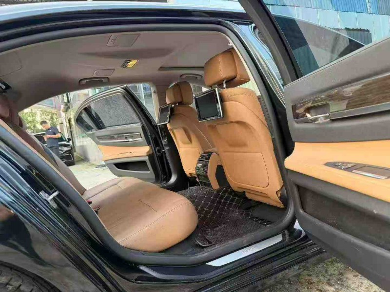 徐州14年宝马7系7