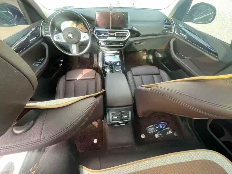 东营24年宝马X34