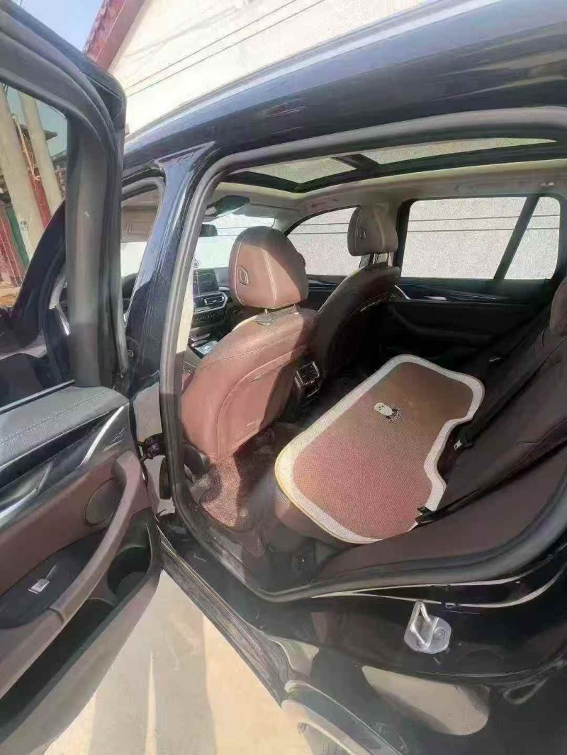 东营24年宝马X35