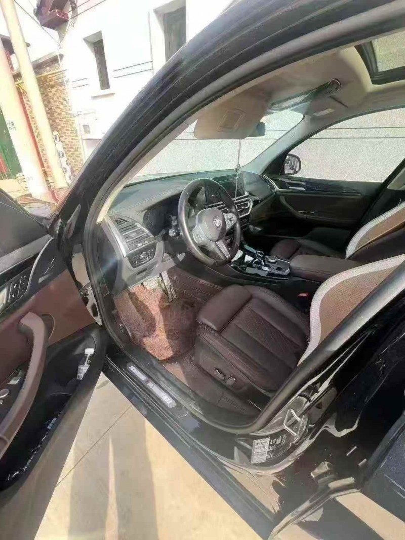 东营24年宝马X36