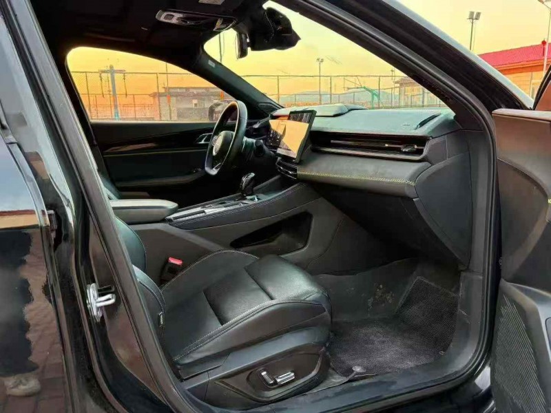 济宁23年领克036