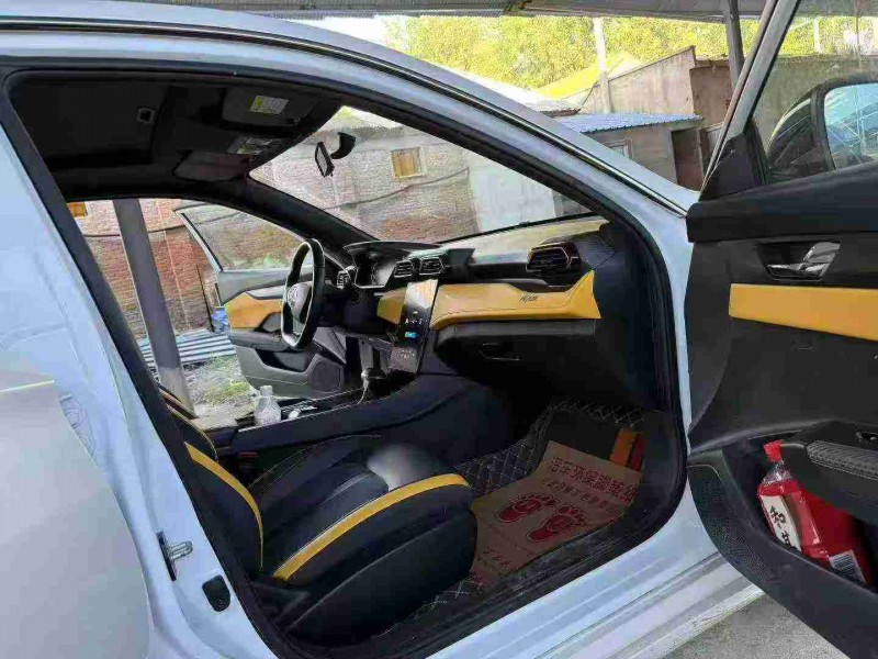 徐州23年东风奕炫6