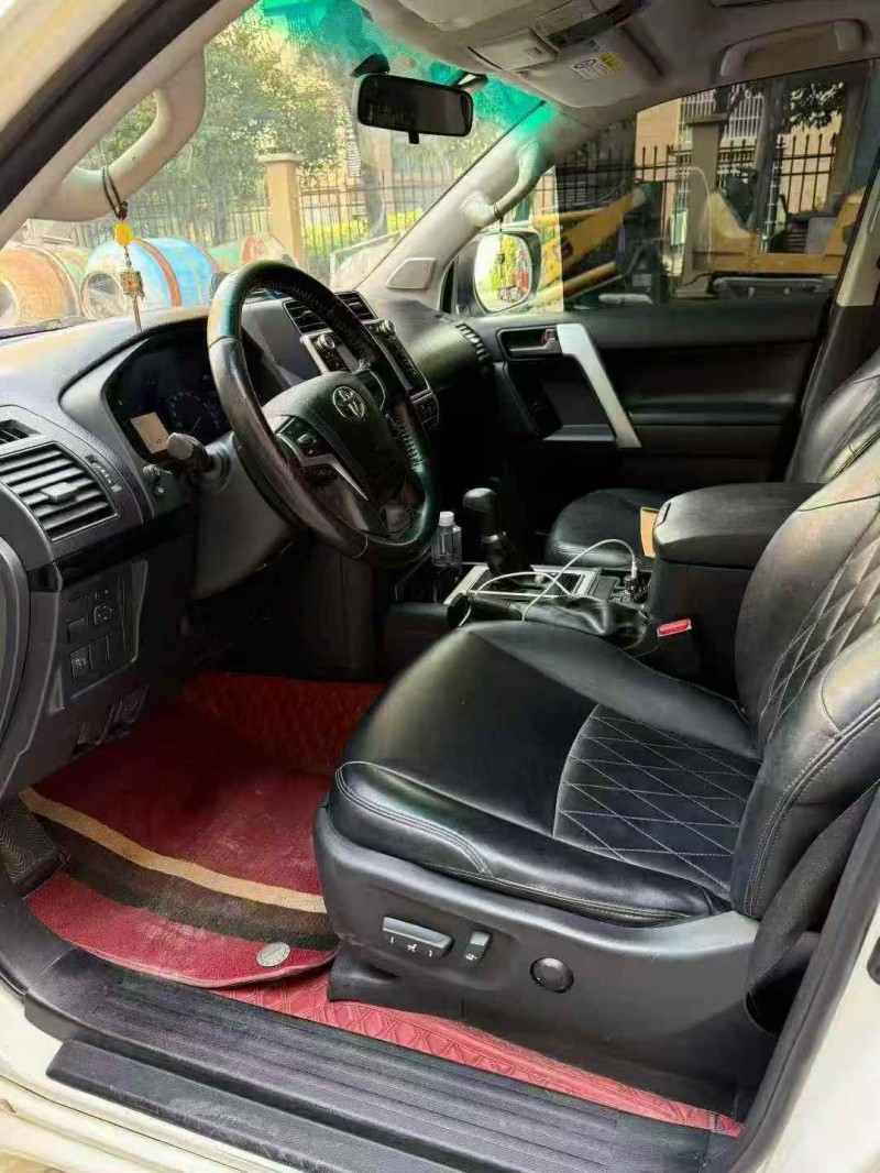 深圳20年丰田普拉多6