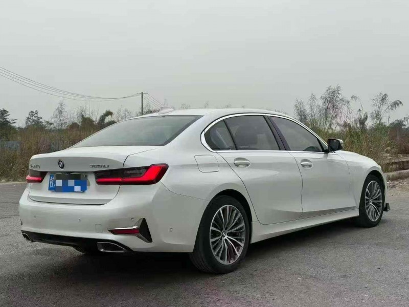 梧州20年宝马3系7