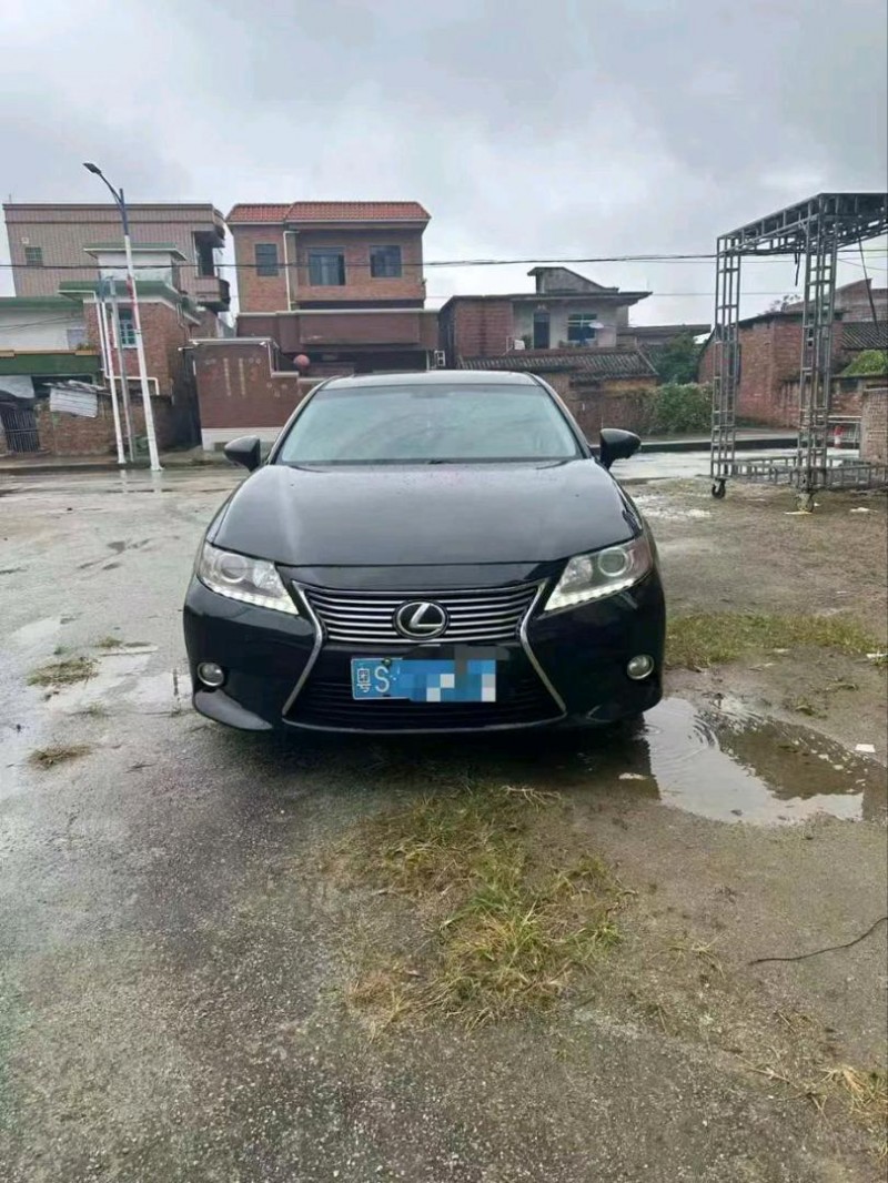 东莞14年雷克萨斯ES1