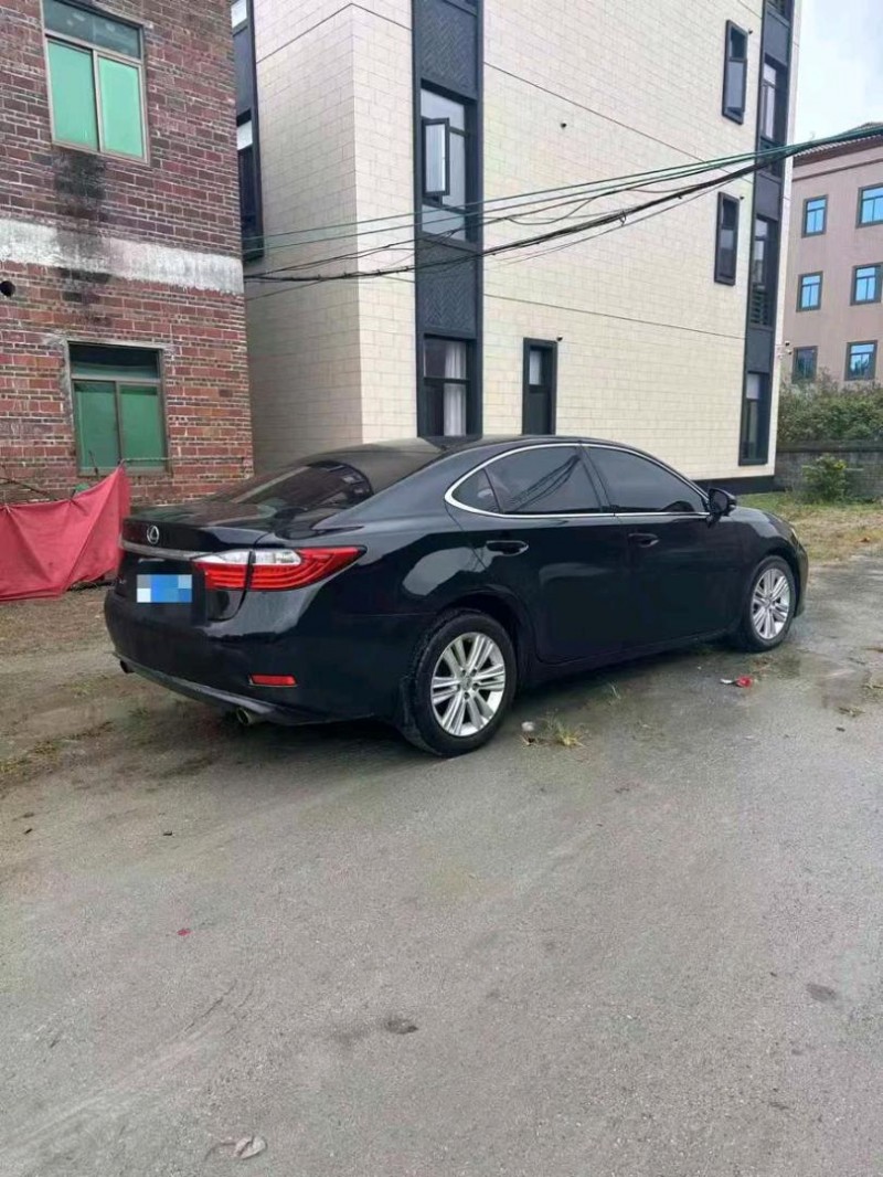 东莞14年雷克萨斯ES3