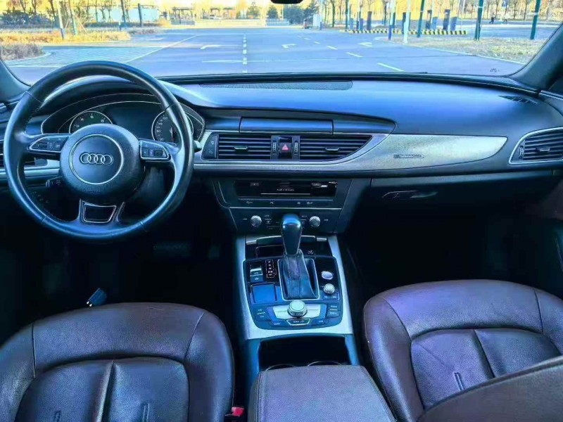 天津18年奥迪A6L5