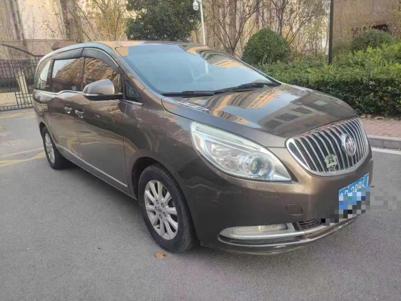 青岛13年别克GL83