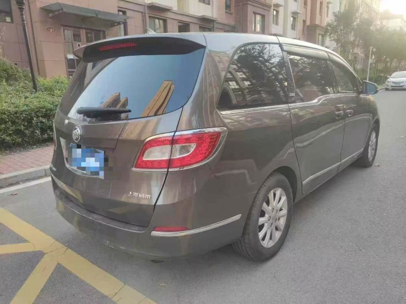 青岛13年别克GL85