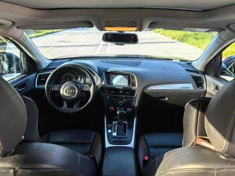 湘潭17年奥迪Q56