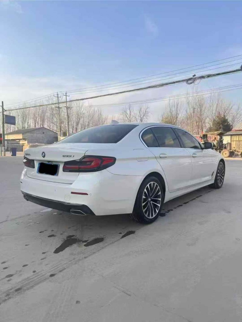 济宁21年宝马5系6