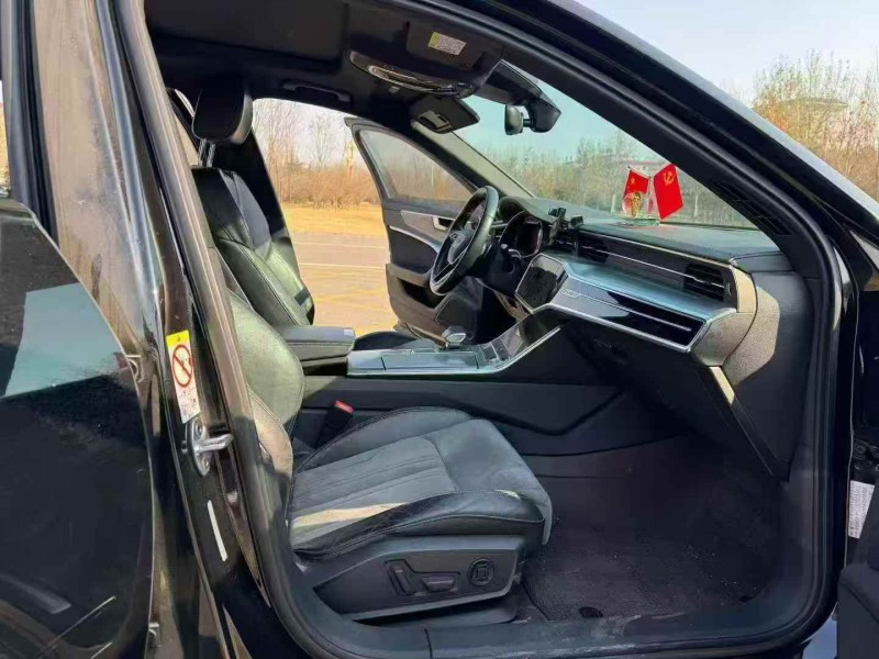 枣庄19年奥迪A6L3