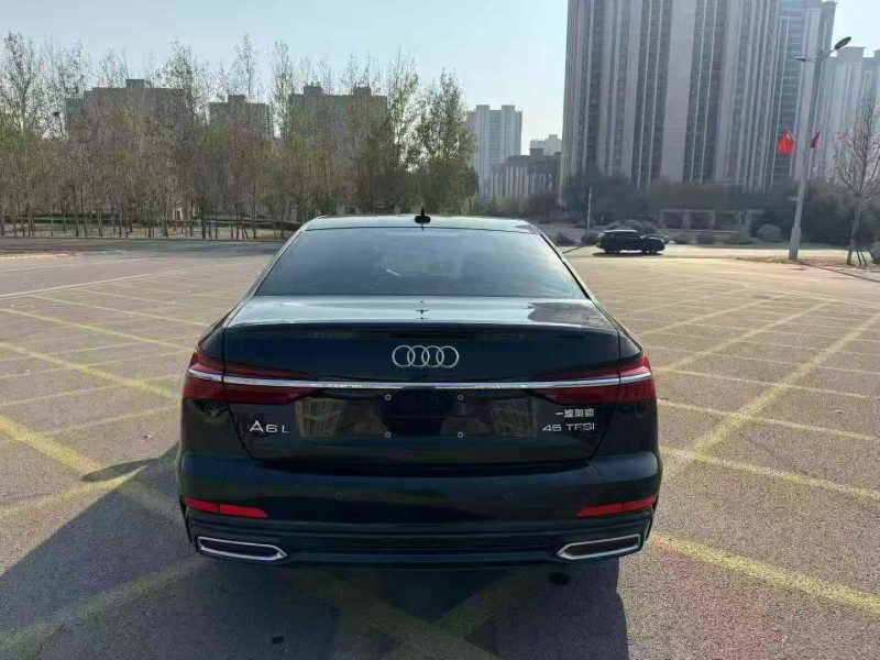 枣庄19年奥迪A6L9