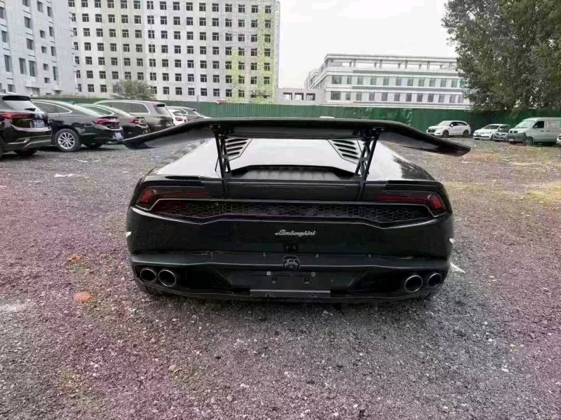 鹤壁16年兰博基尼Gallardo6