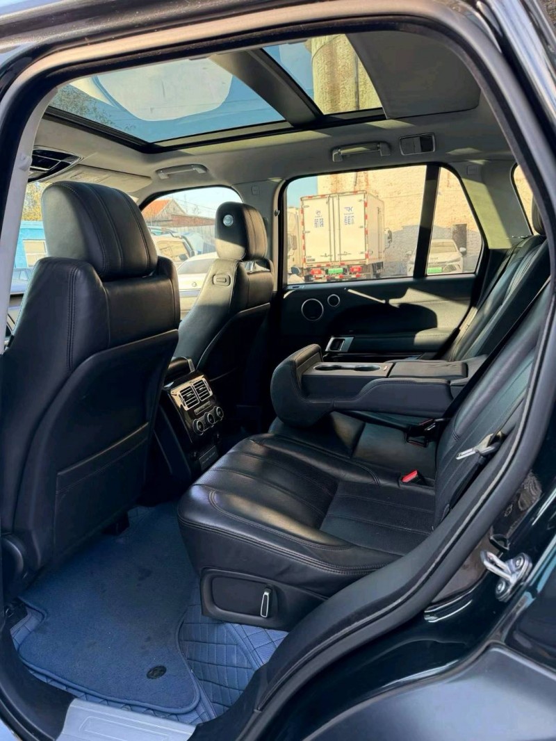 邢台17年路虎揽胜行政4