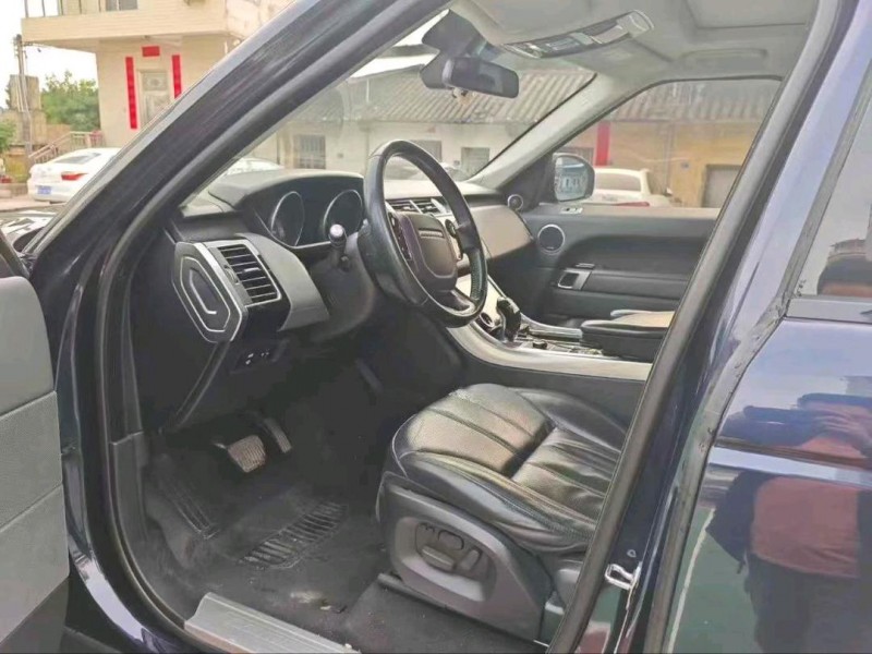 广州15年路虎揽胜运动4