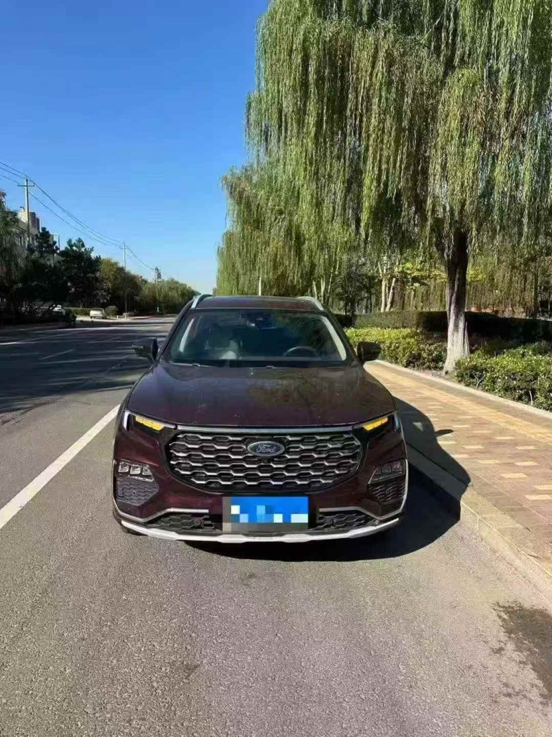 淄博22年福特领裕1