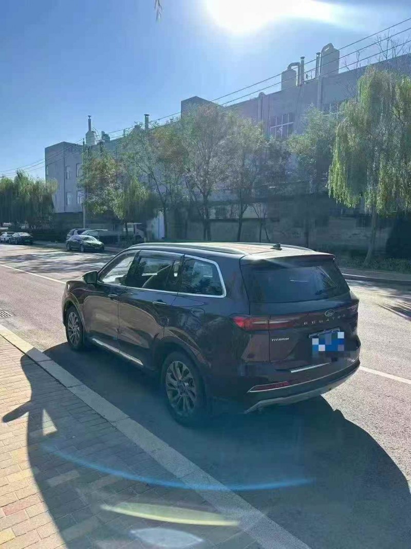 淄博22年福特领裕8