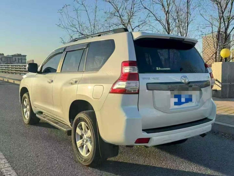 沧州16年丰田普拉多9