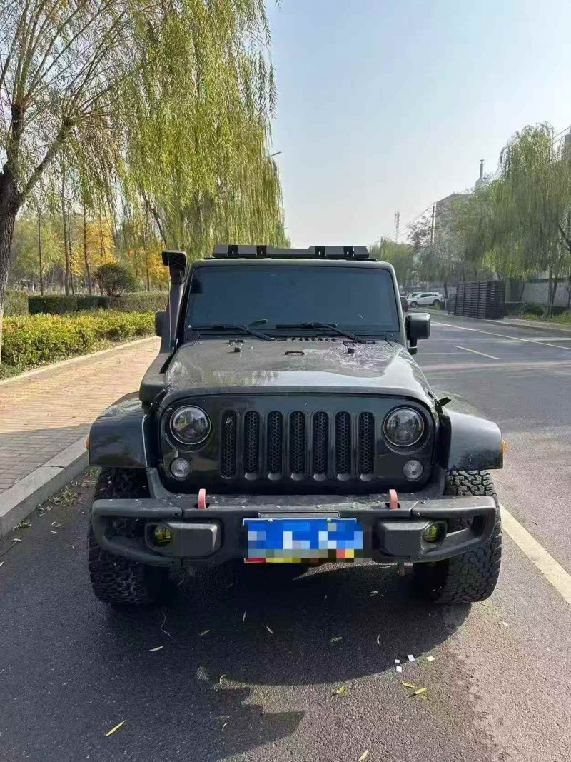 东营15年Jeep牧马人1