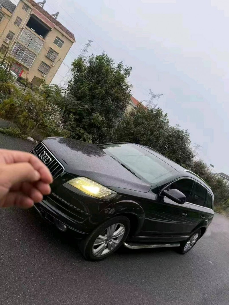 台州12年奥迪Q73