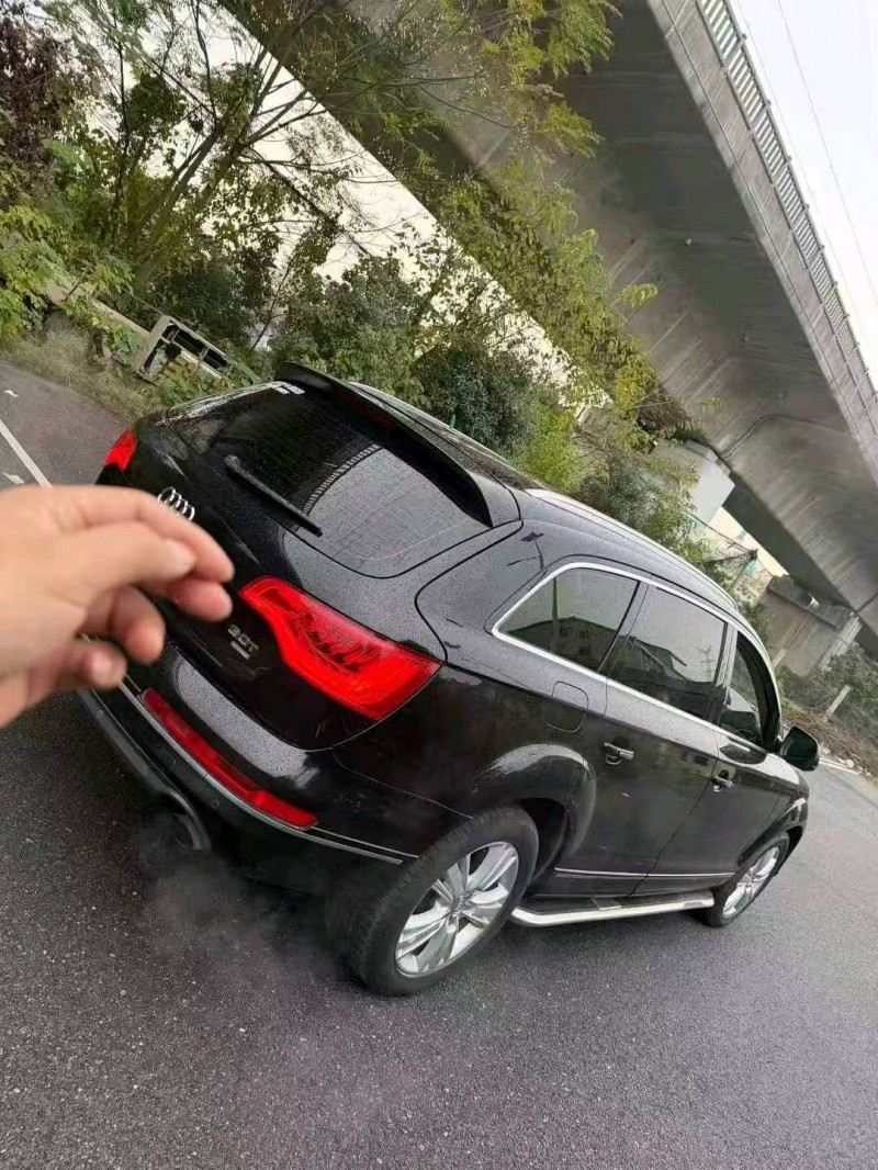 台州12年奥迪Q74