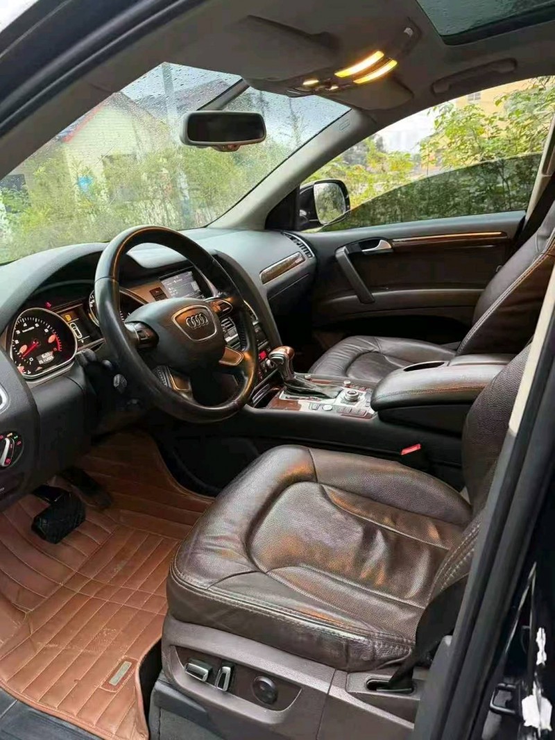 台州12年奥迪Q77