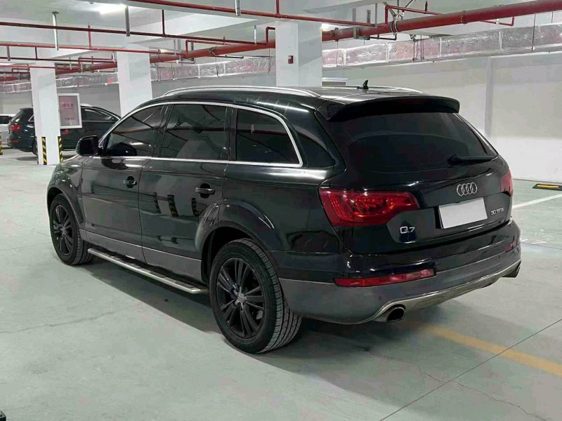 台州12年奥迪Q74