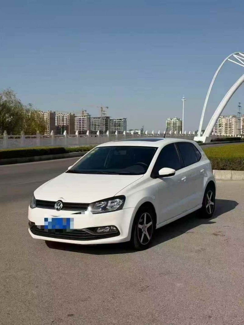 济宁18年大众polo2