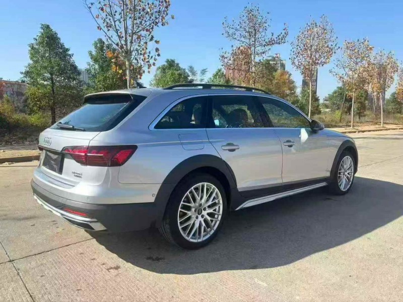 衡阳23年奥迪A4L9