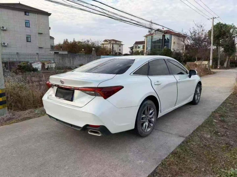 绍兴20年丰田亚洲龙8