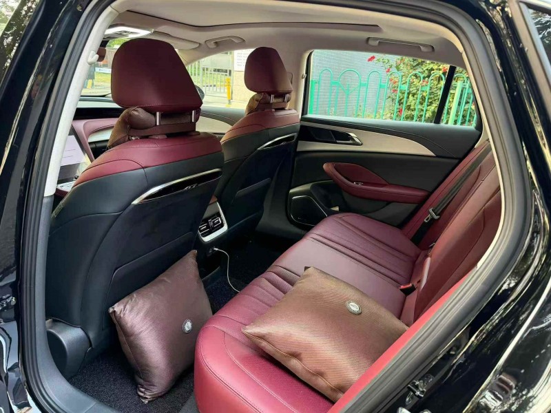 衡阳25年红旗H55