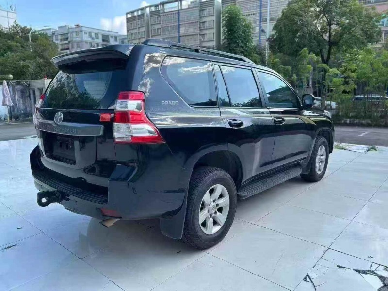 珠海14年丰田普拉多7