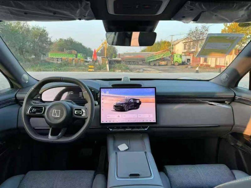 淄博24年极氪汽车7X5