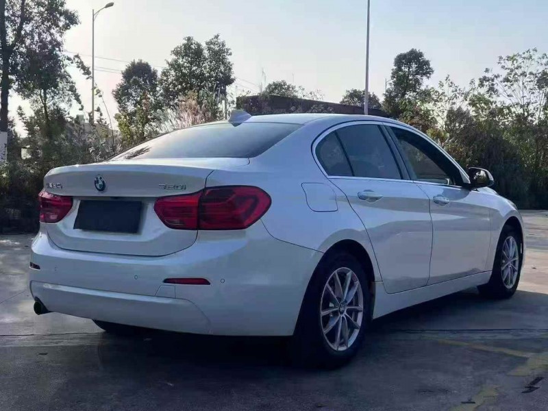 衡阳19年宝马1系7