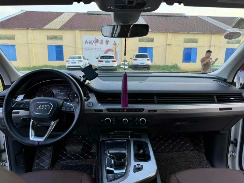 徐州18年奥迪Q76