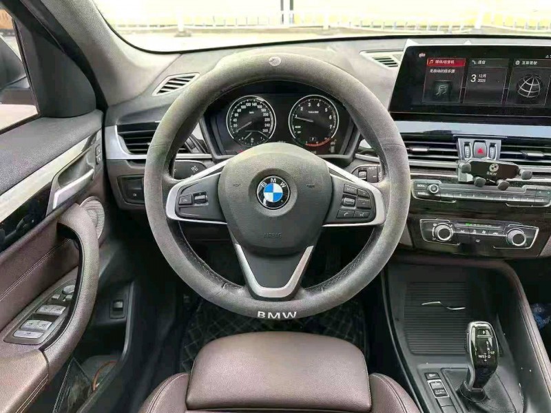 衢州22年宝马X16