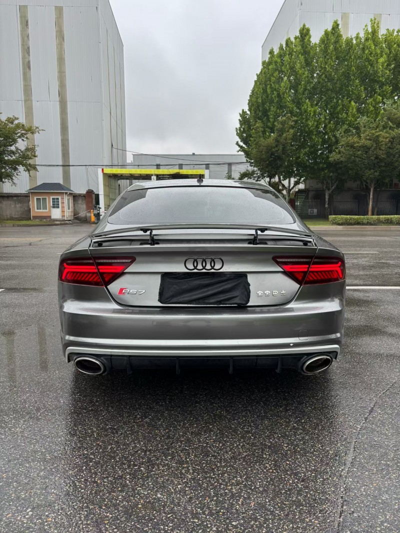 宿迁16年奥迪A7L9