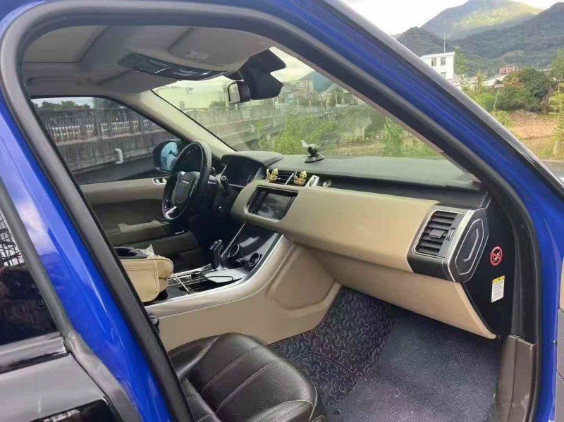 广州14年路虎揽胜运动3