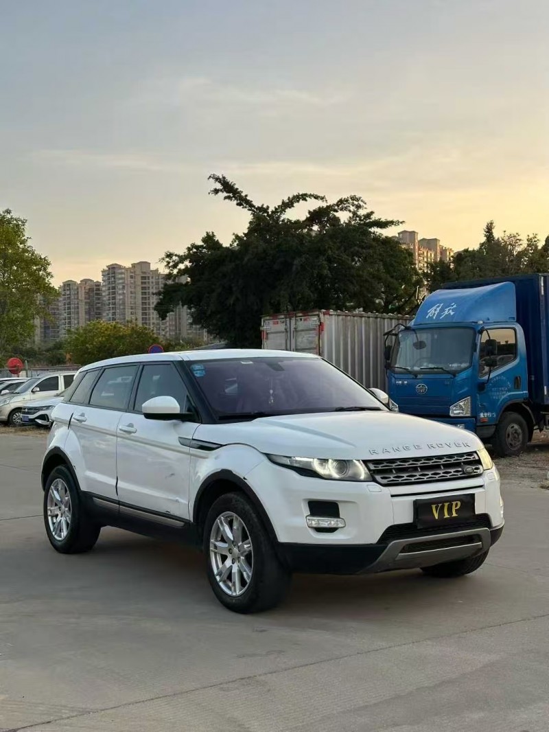 广州14年路虎极光3