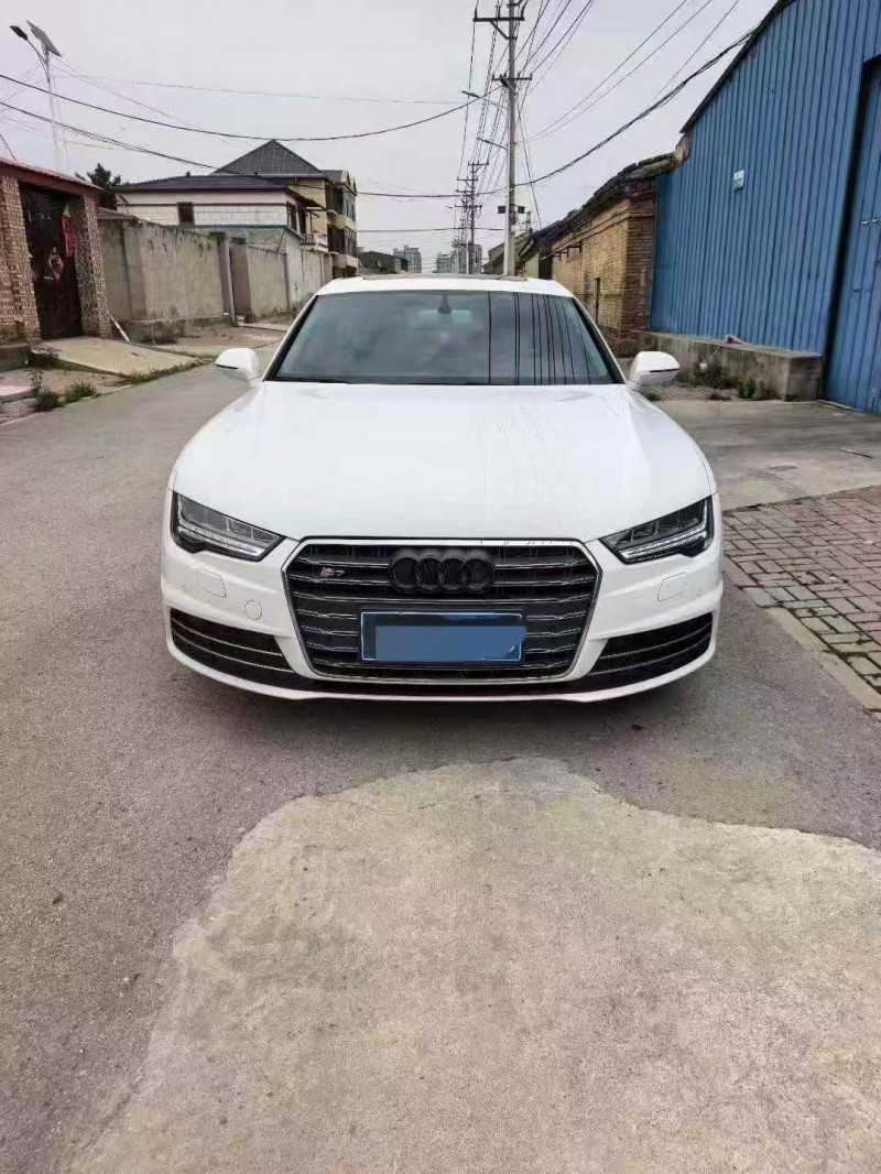 保定18年奥迪A7L1