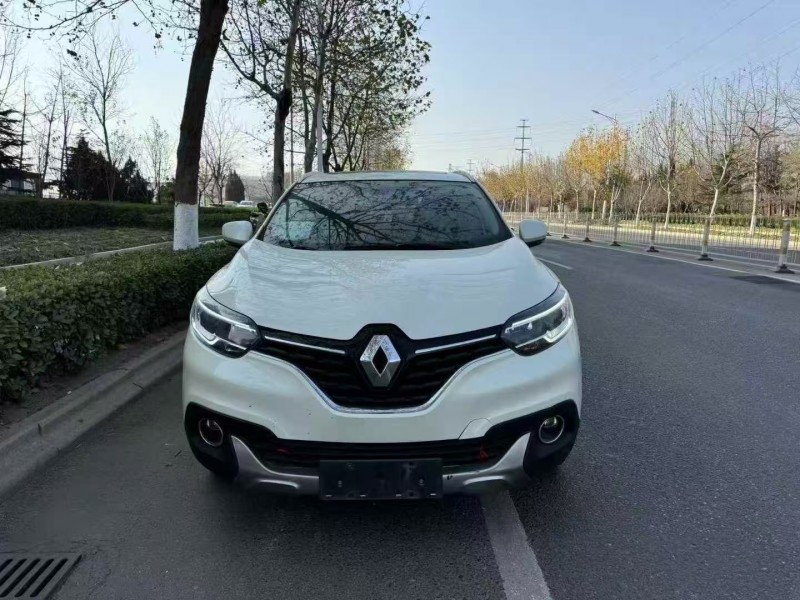 济宁17年雷诺科雷嘉1